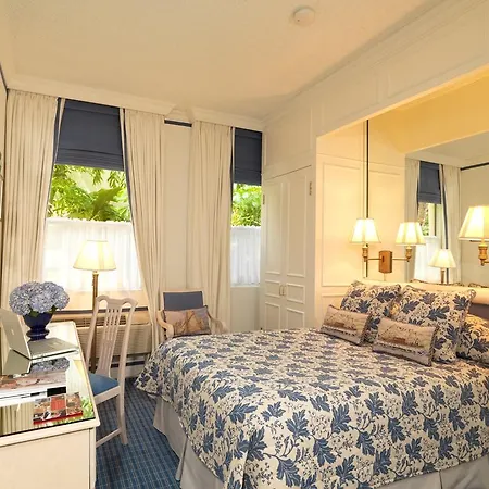 The Chesterfield Hotel Palm Beach-2